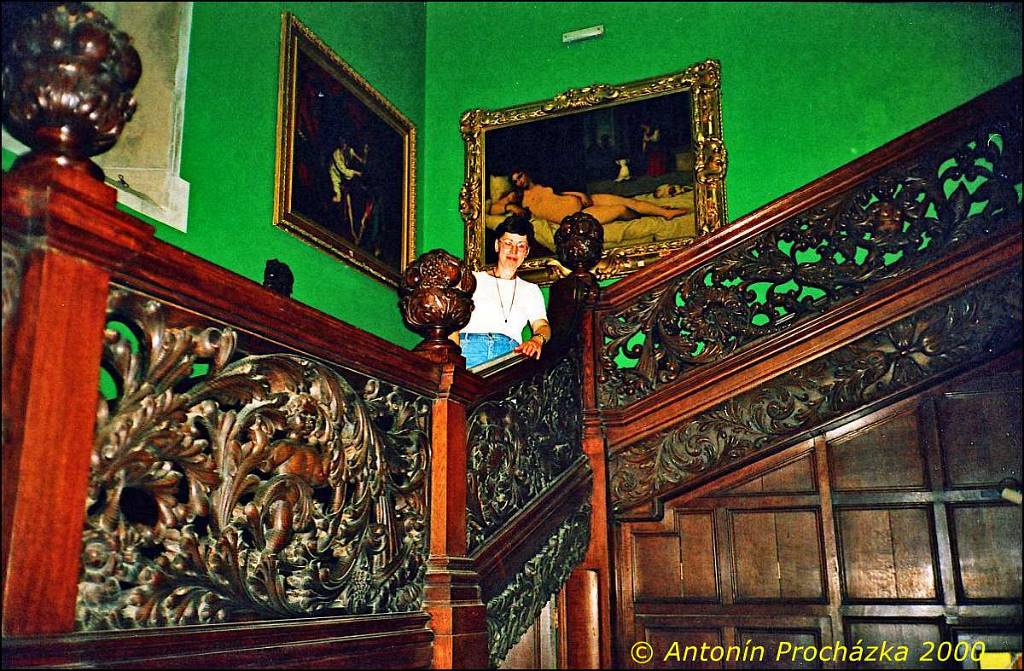062_GB4_0006uw.jpg - 21.8.2000 - Spojené království - Skotsko. Carbisdale Castle. Hostel je 45 min od Inverness.
