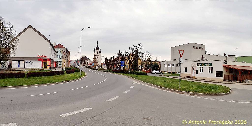 005_P4146808-6809.jpg - Ivanovice na Hané 14. 4. 2026