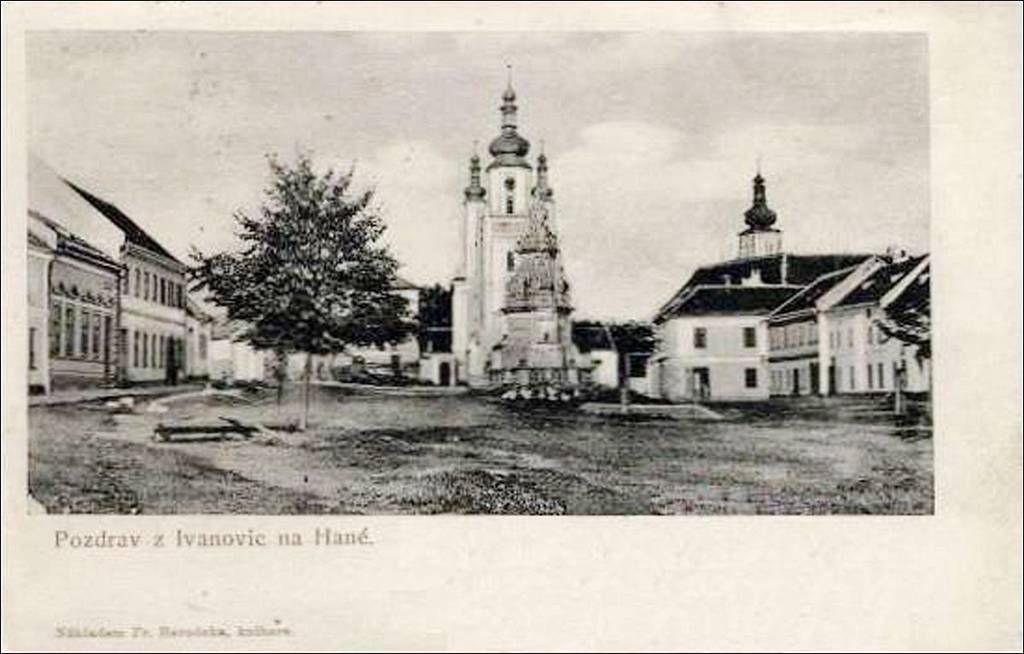 023_1906_ivanovice.jpg - Ivanovice na Hané - náměstí - asi rok 1906.